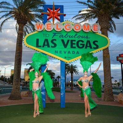 Welcome to Fabulous Las Vegas sign goes green for St. Patrick's Day 2021