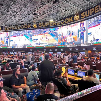March Madness Hoops Central at Superbook Westgate Credit to Westgate Las Vegas Resort Casino