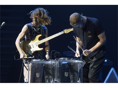 Wayne Sermon, left, and Dan Reynolds of Imagine Dragons
