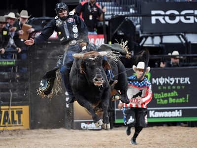 Las Vegas Welcomes the Professional Bull Riders Championship