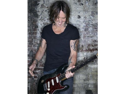 Keith Urban  “GRAFFITI U WORLD TOUR”