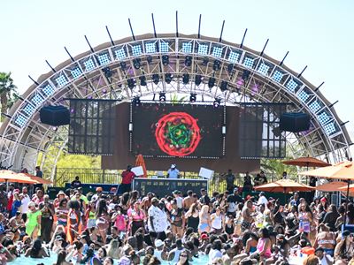 Plies at DAYLIGHT Beach Club at Mandalay Bay Resort Casino