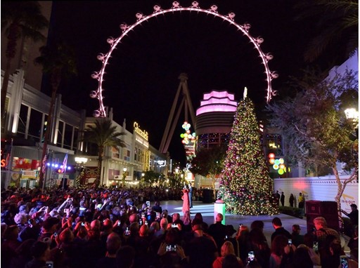 Donny and Marie Osmond at Christmas tree lighting ceremony at the LINQ Promenade