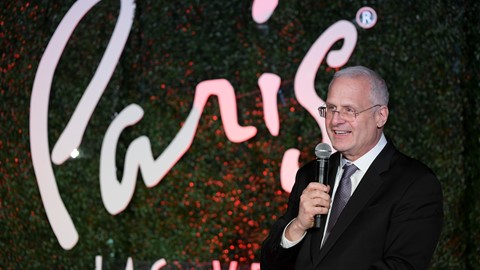 Caears Entertainment Regional President Gary Selesner