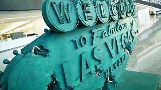 detail-shot-of--welcome-to-fabulous-las-vegas--sign