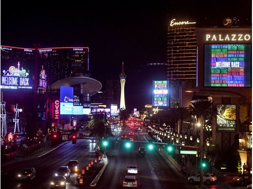 Las Vegas Strip Welcomes International Travelers