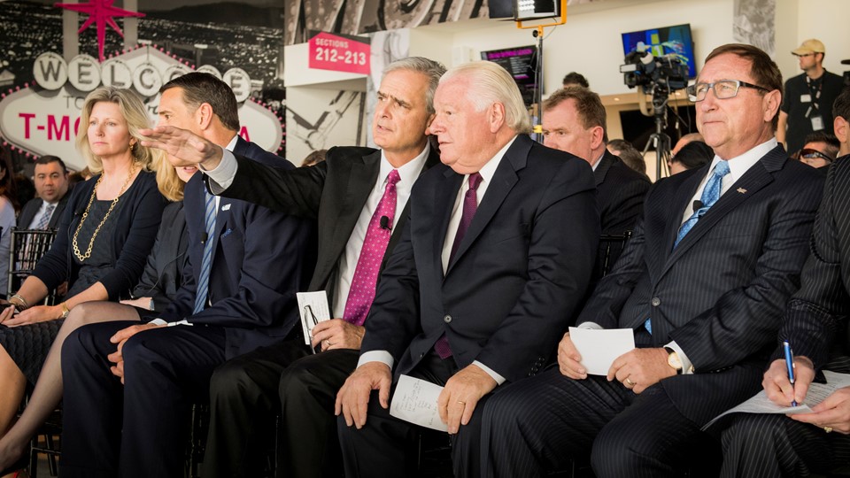 Chuck Bowling, Roger Dow