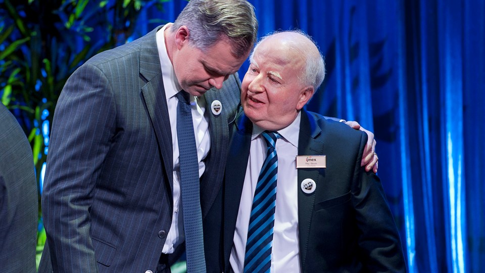 Jim Murren shares a quiet moment with Ray Bloom