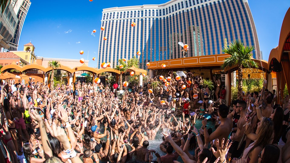 Las Vegas Turns Up the Fun for Memorial Day Weekend