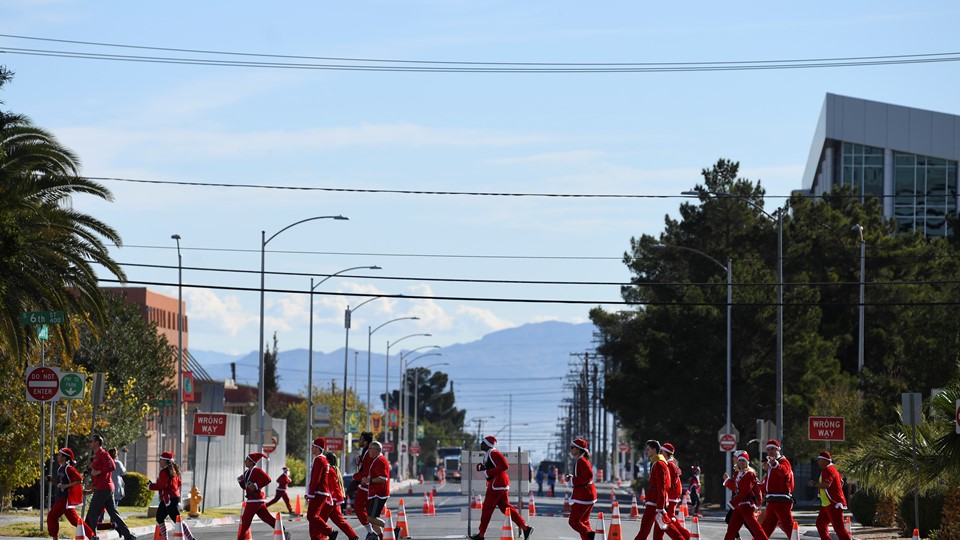 Santa Run Downtown