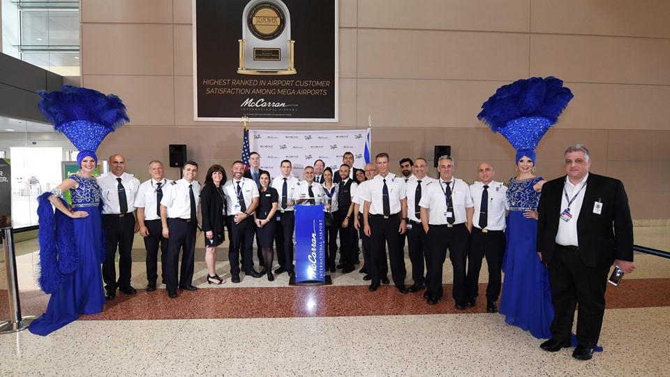 The crew of EL AL Israel Airlines flight 21