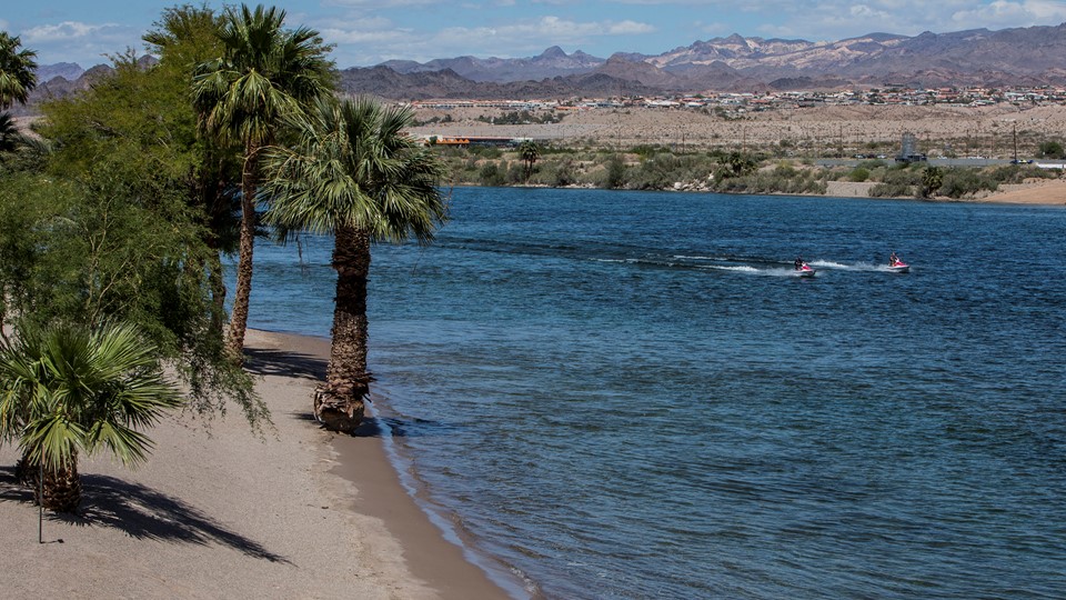 The beach on the Colorado River at Laughlin River Lodge