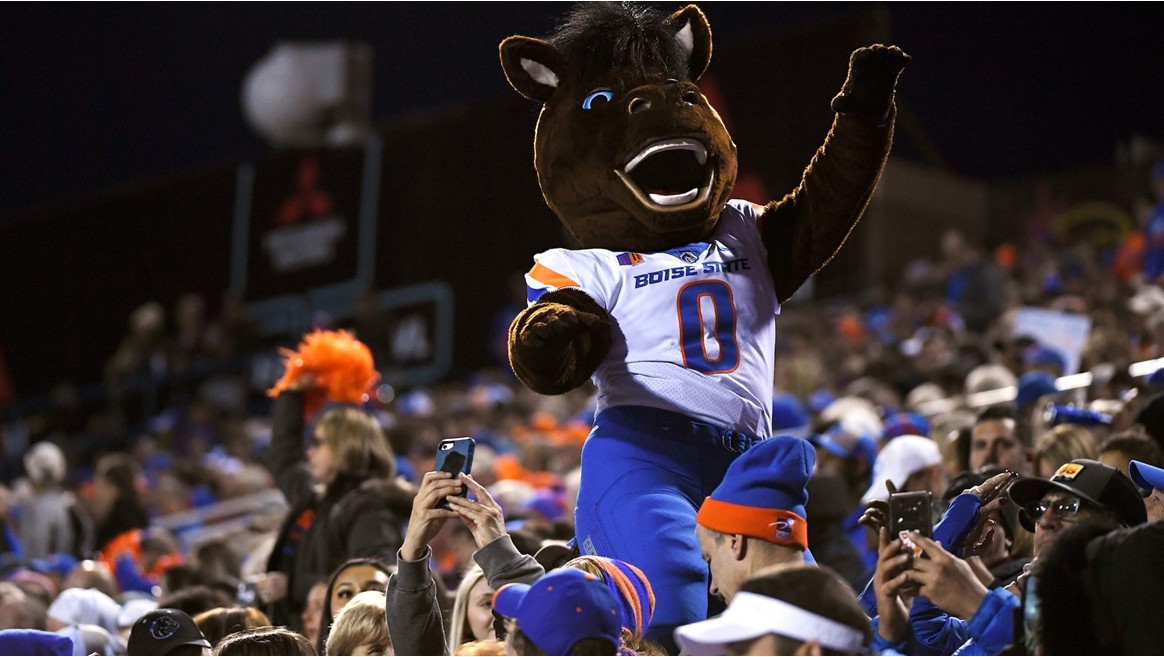 Boise State mascot Buster Bronco
