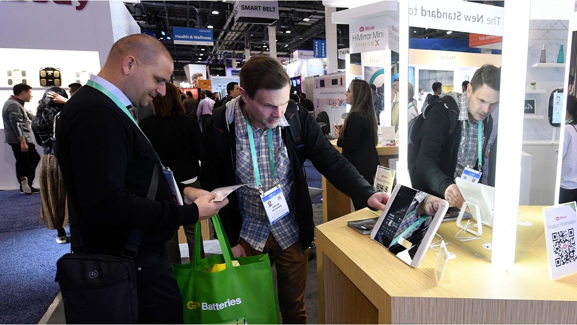 HiMirror Slide smart mirror