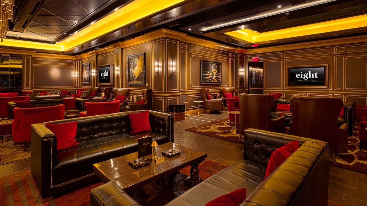 Eight Lounge