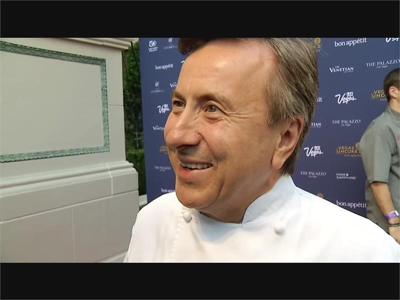 chef-daniel-boulud-of-db-brasserie-at-the-venetian-talks-about-cooking-in-las-vegas