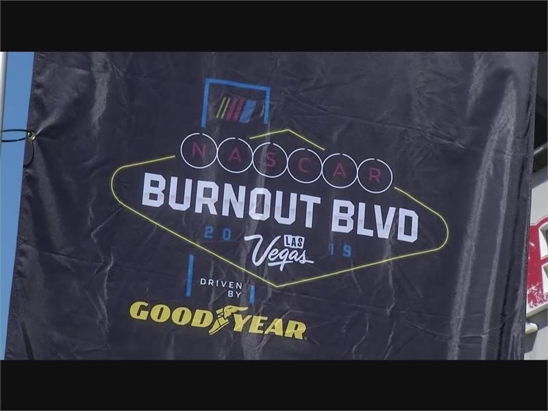 nascar-burnout-staging