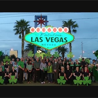 Las Vegas Sign Goes Green