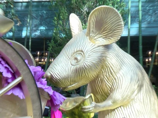 Bellagio Conservatory & Botanical Gardens celebrates the Year of the Rat Bellagio Conservatory & Botanical Gardens celebrates the Year of the Rat