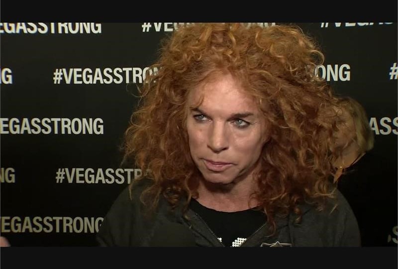 vegas-strong-concert-red-carpet-carrot-top-soundbite