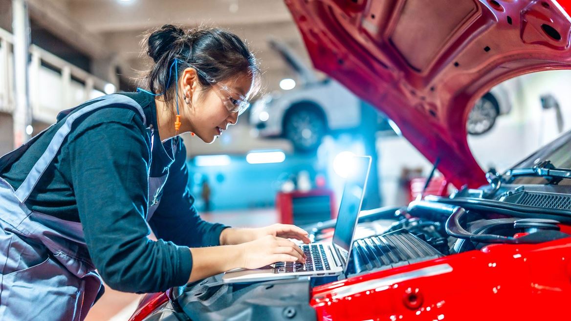 The used electric car market