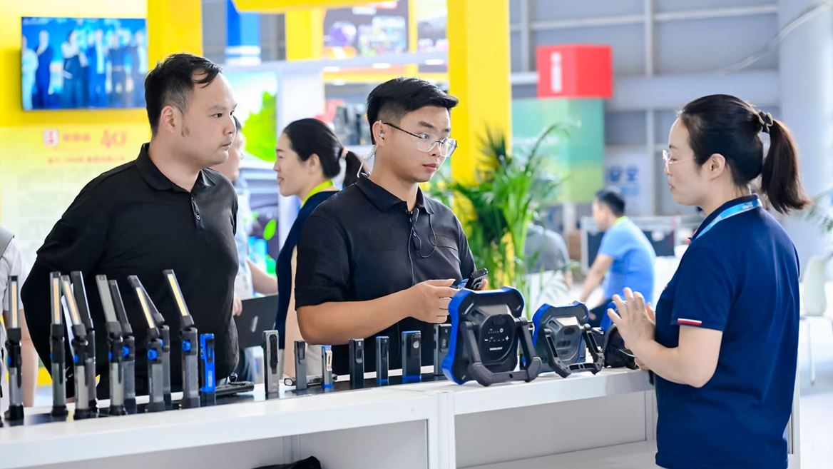 Capas Chengdu