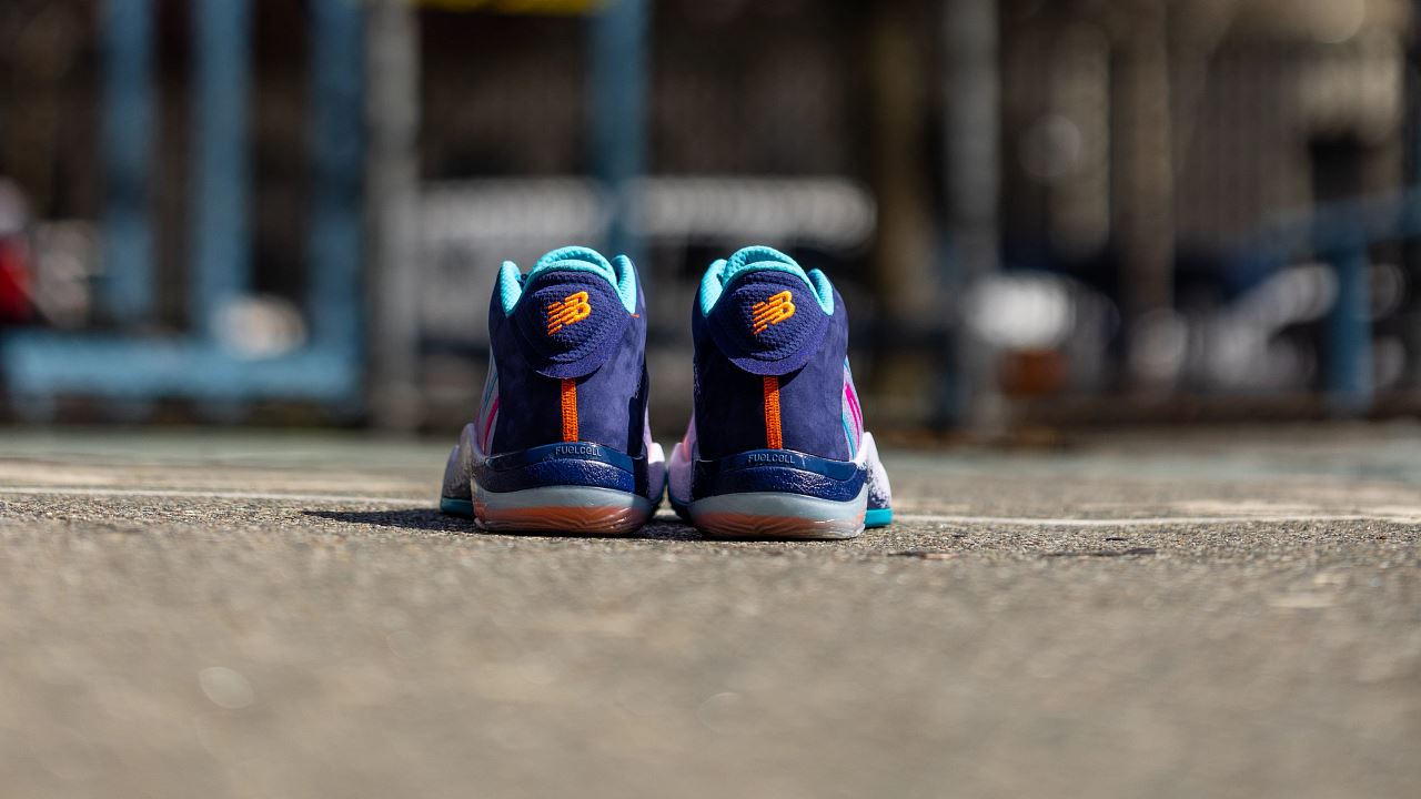 New Balance Basketball TWO WXY v2 Neon Lights BB2WYPH2