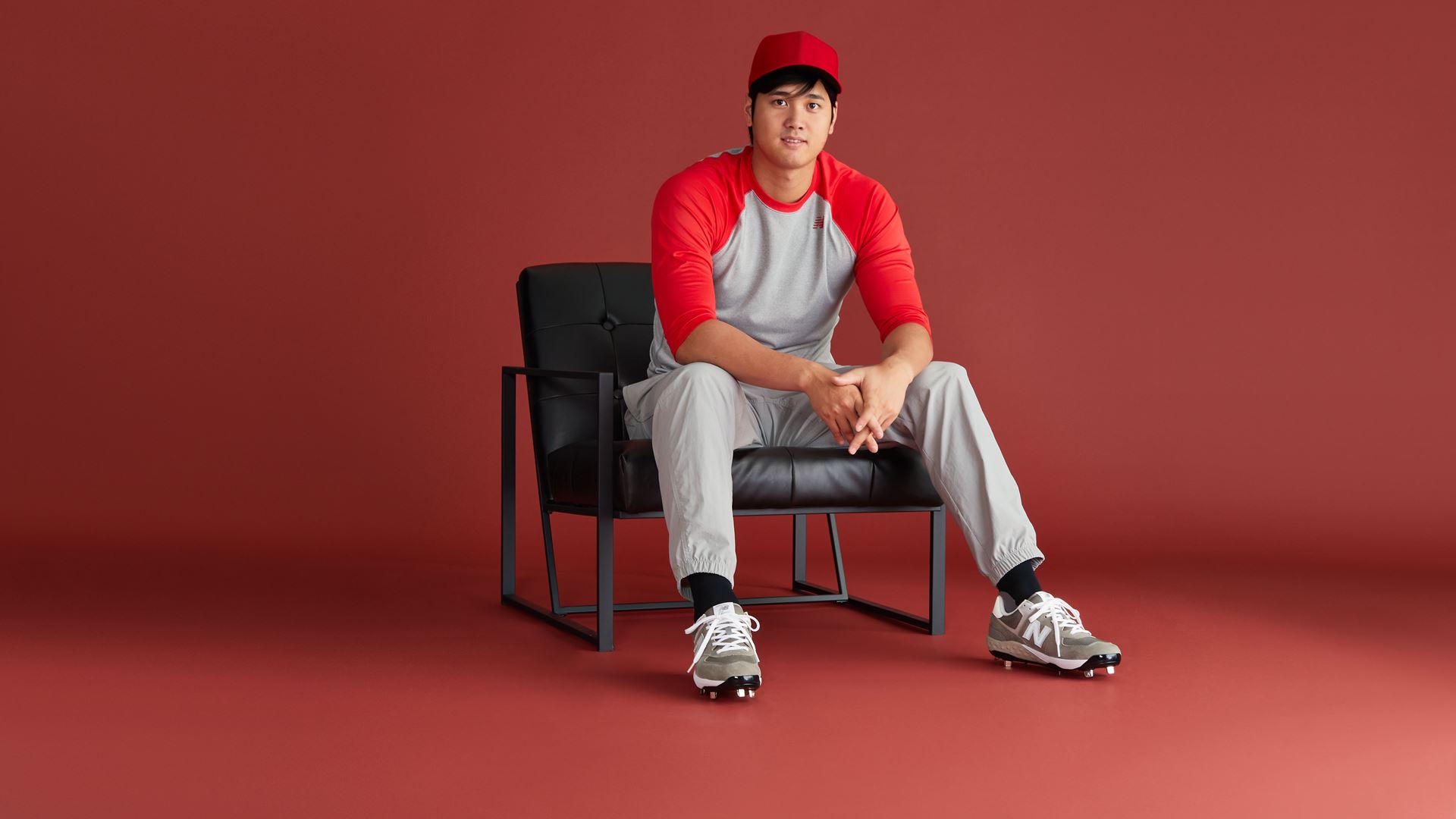 Ohtani's new gear (NB everything & Chandler bat) a.k.a. New Balance  strategically placing their logo so it's always on screen. Manfred better  not get ideas for more ad space on jerseys from