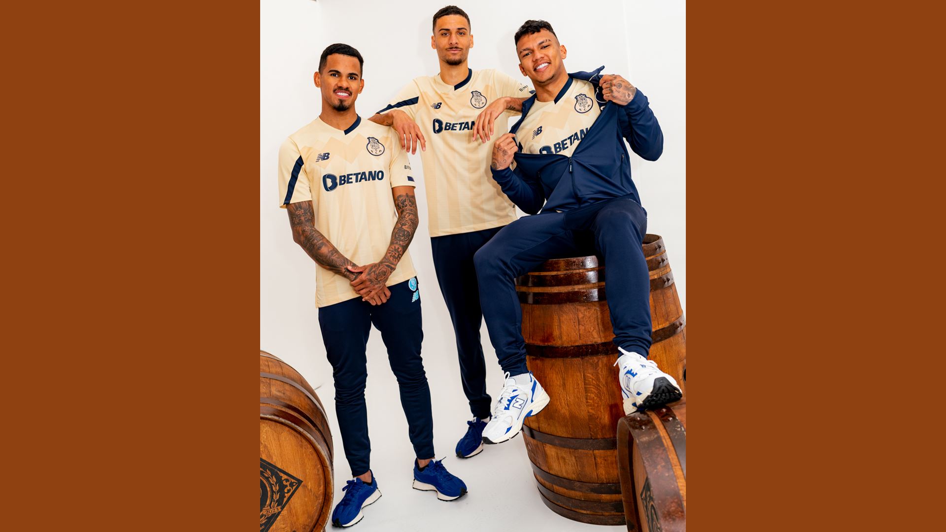 New Balance Unveils FC Porto’s 23/24 Away Kit