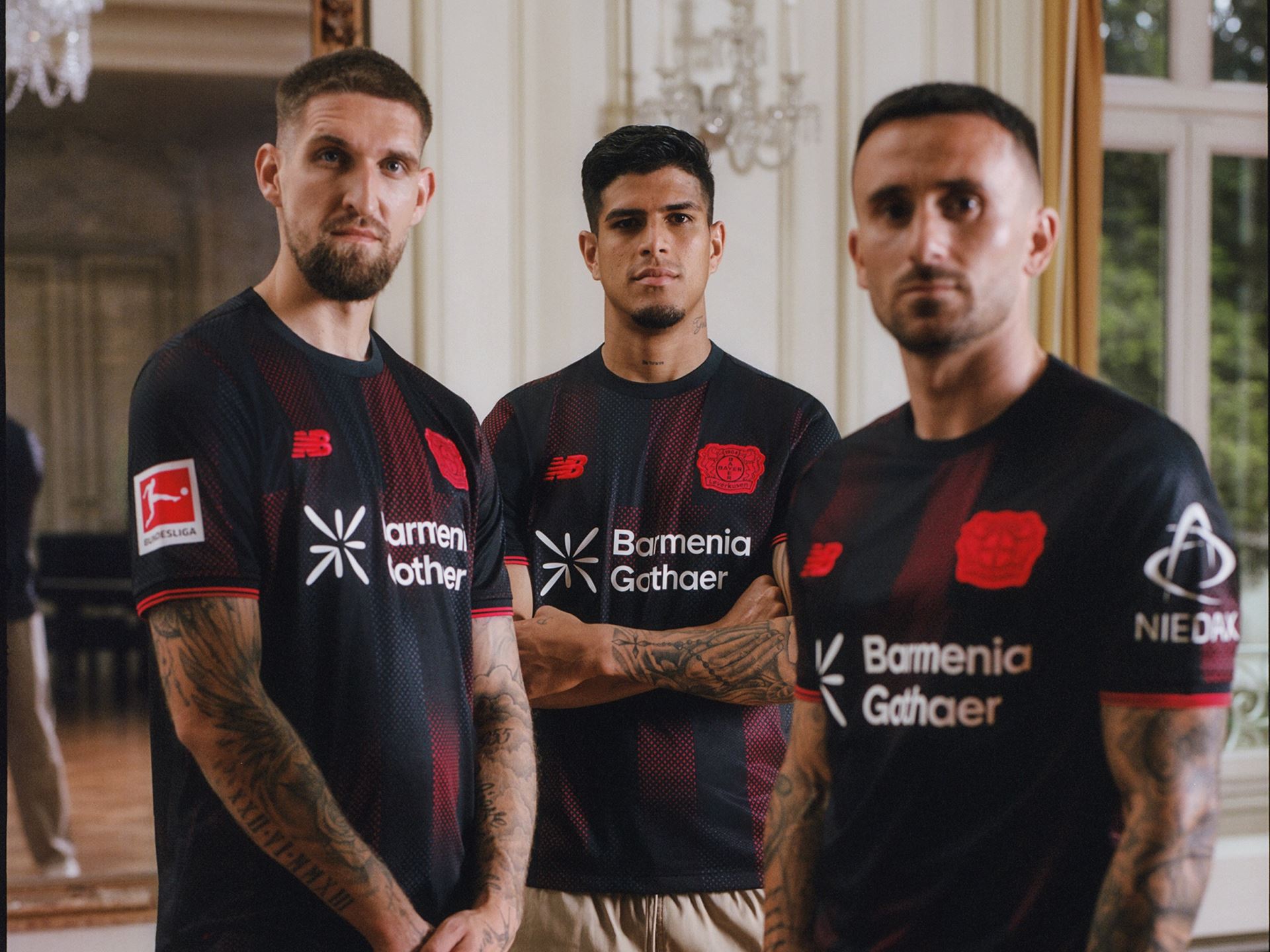 250519000047770001 r4 upper 300 