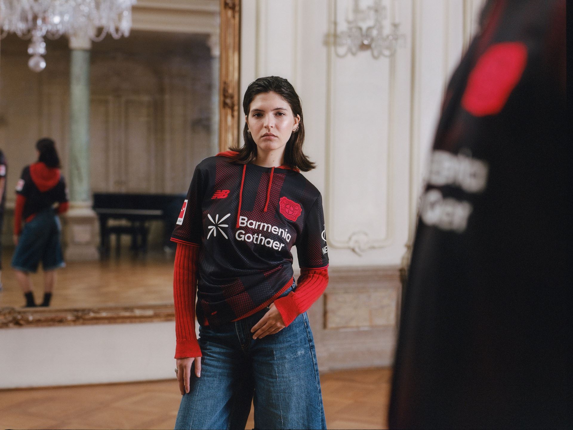 250519000048170008 r4 upper 300 