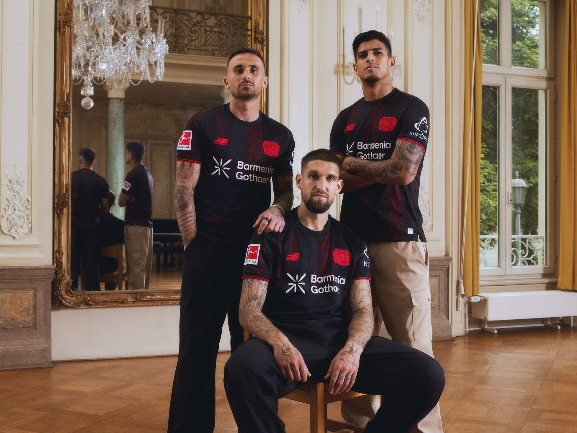 nb b 040081 2 r4 upper 300 