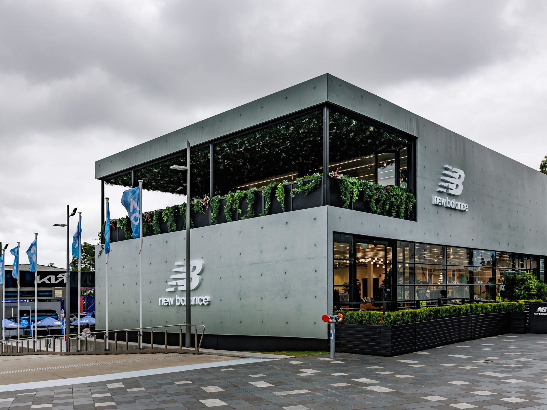 NB AO Pop Up Photo
