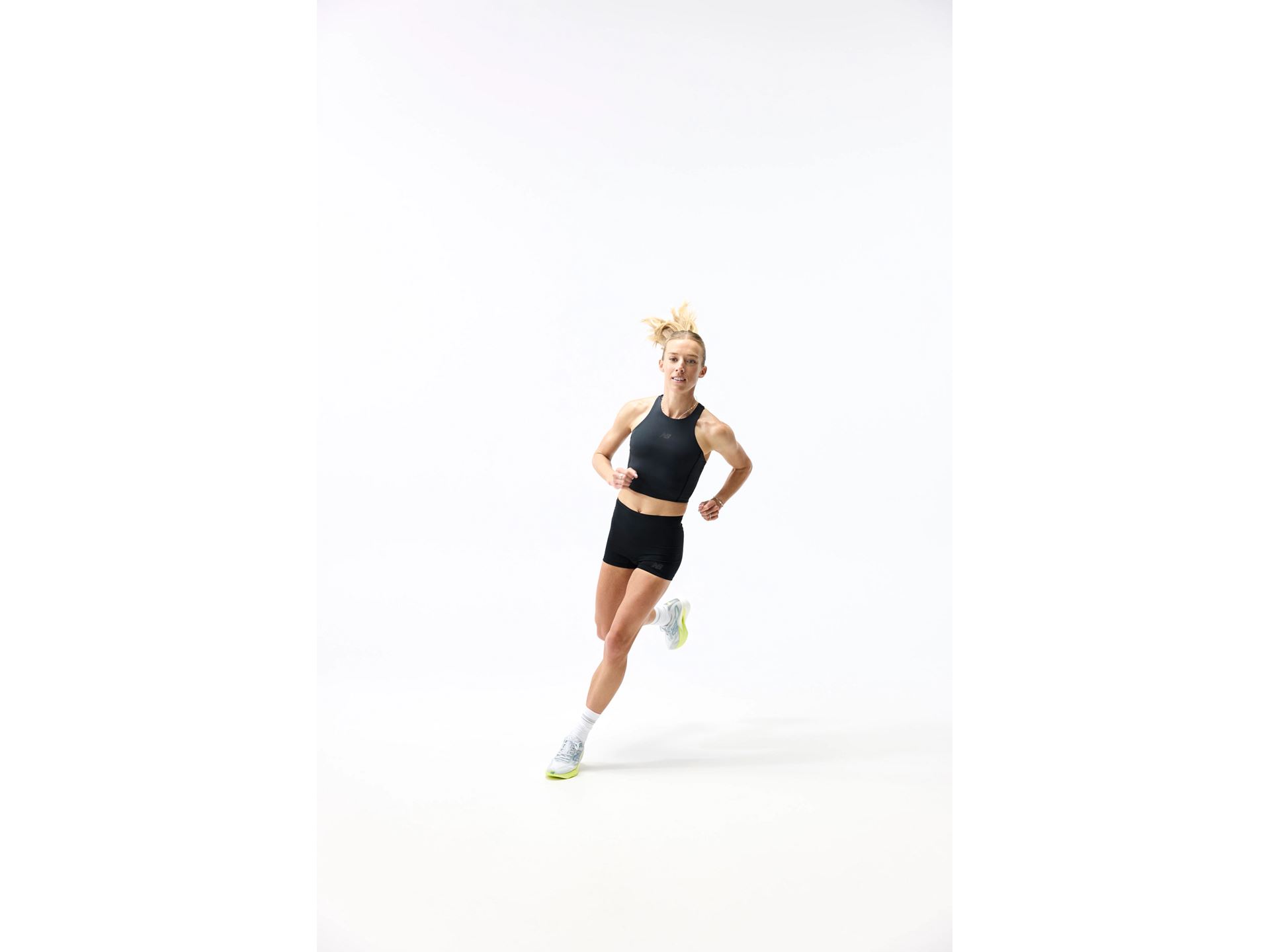 WRCEL91C WT61P7F8BK WB62N6KD On Figure Womens Emily Sisson 3904