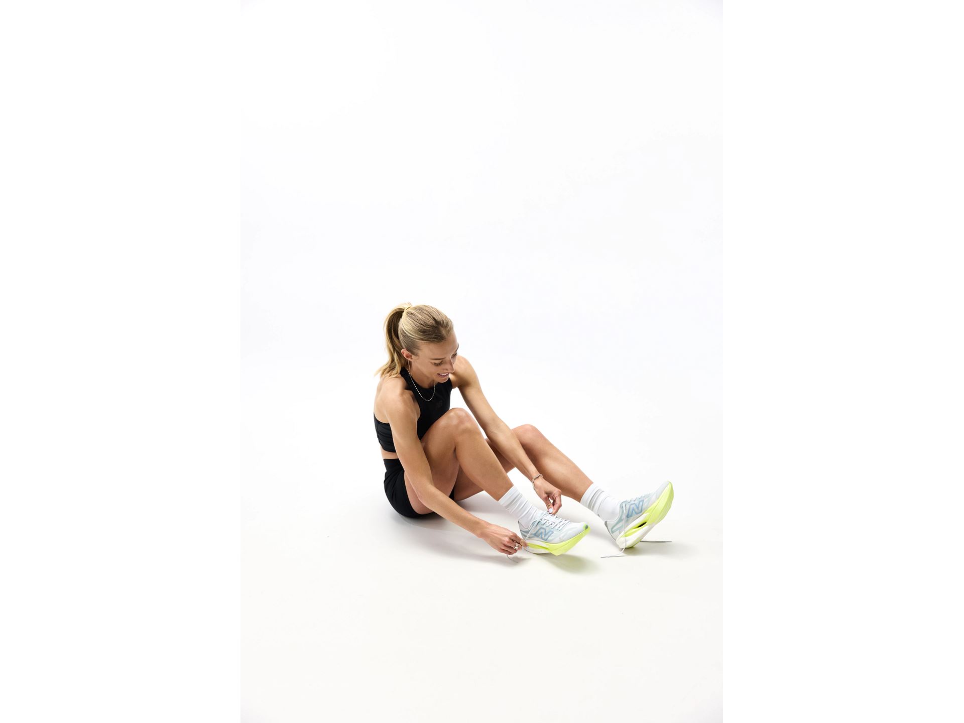 WRCEL91C WT61P7F8BK WB62N6KD On Figure Womens Emily Sisson 4331