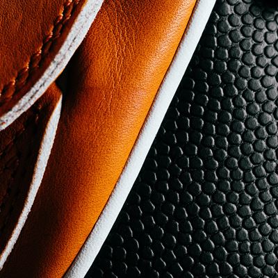 Shohei Ohtani New Balance Glove - Detail