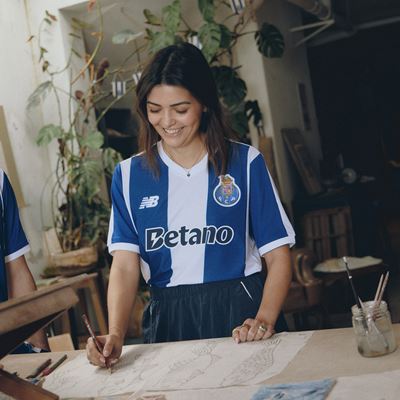 260316 dl new balance football fc porto 2627 kit home kit son joana 018 cr3