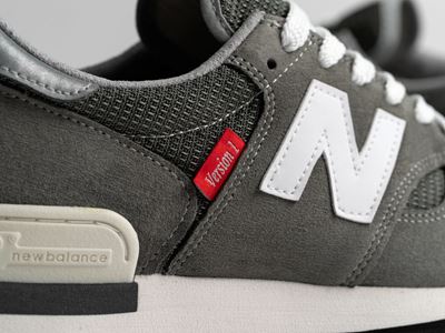 New Balance 990v1 Version