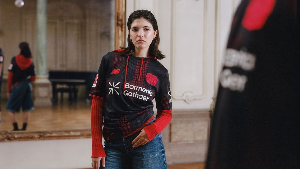 250519000048170008 r4 upper 300 