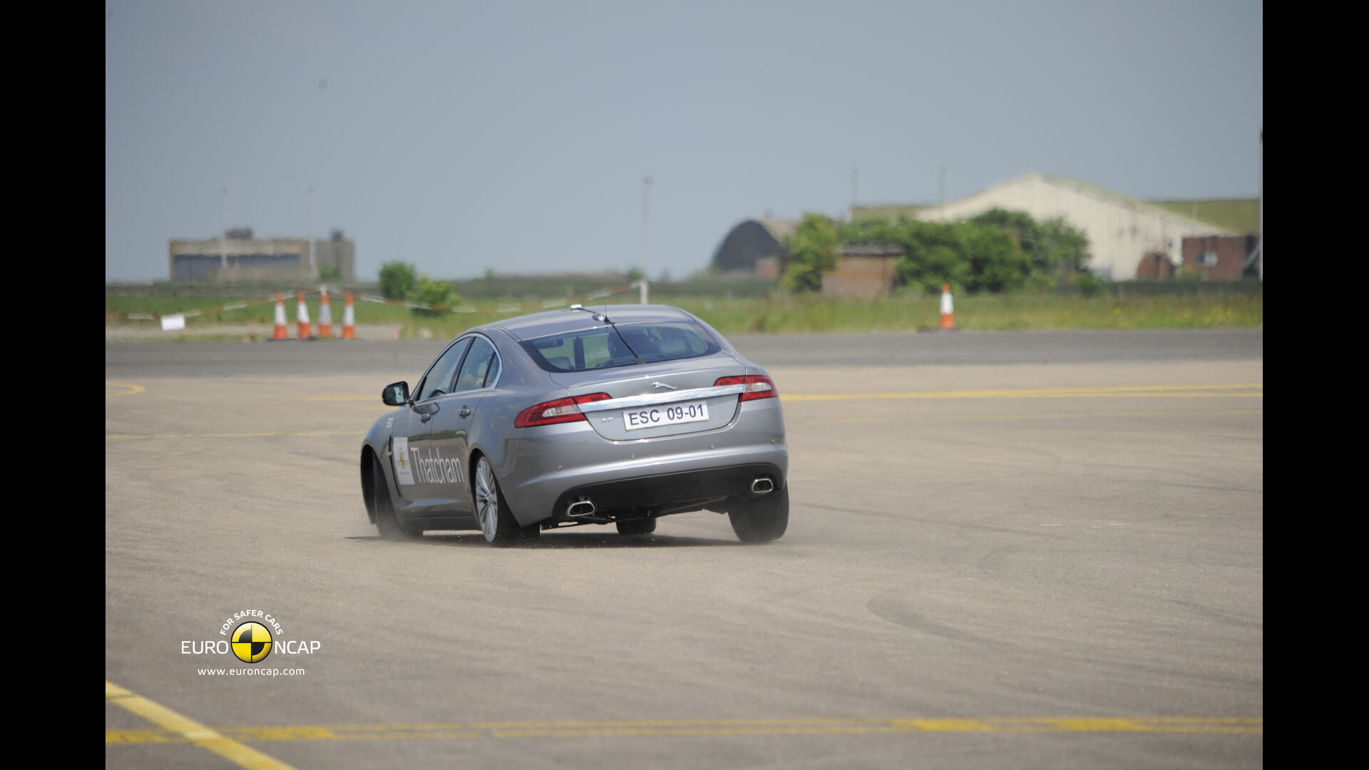 Jaguar XF – ESC test