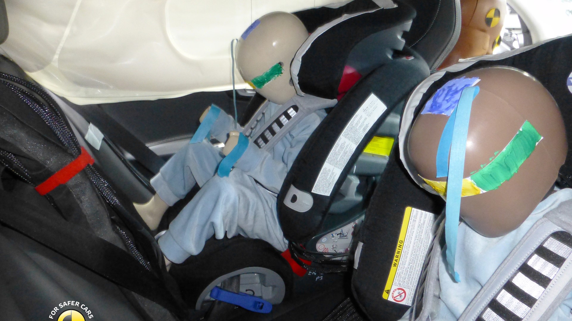 Volvo V60 Plug-In Hybrid Child Rear Seat crash test 2012