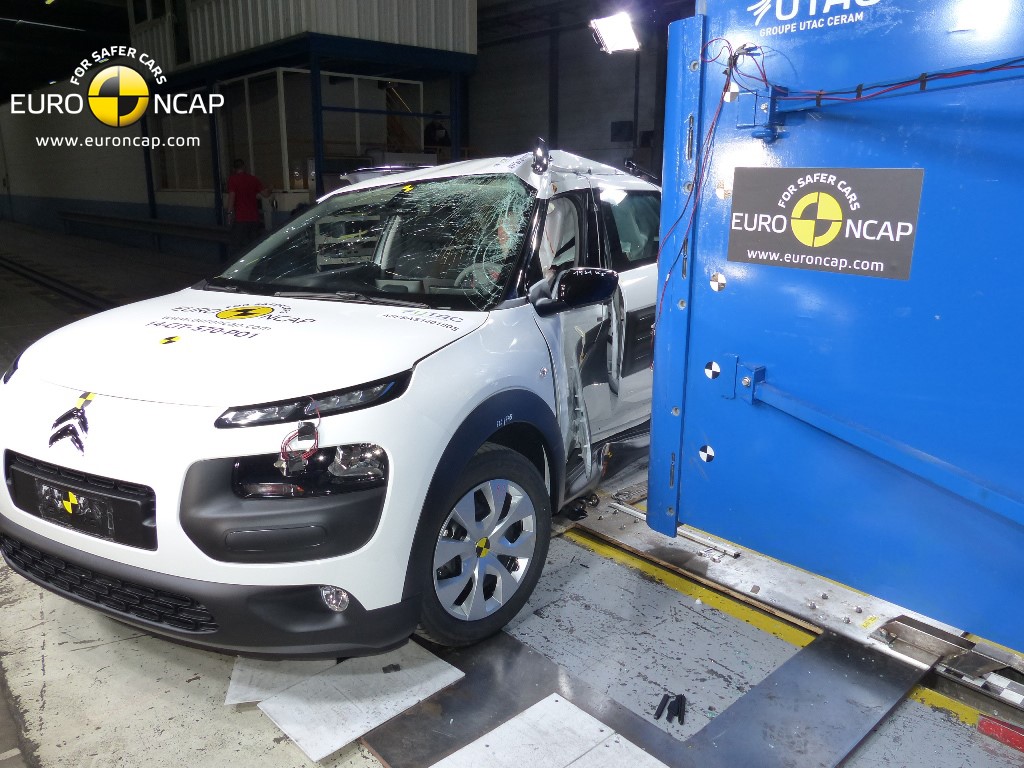 Citron C4 Cactus - Pole crash test 2014 - after crash