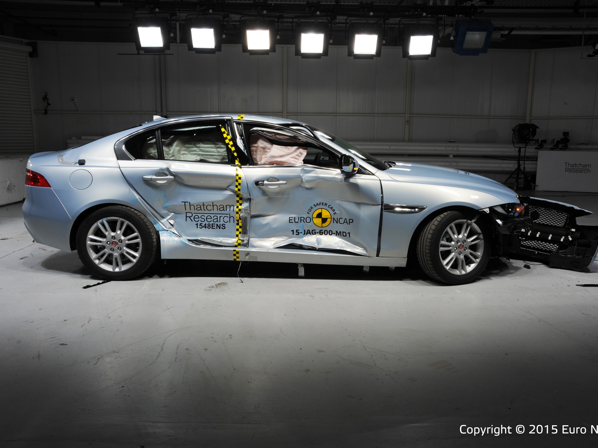Jaguar XE  - Side crash test 2015 - after crash