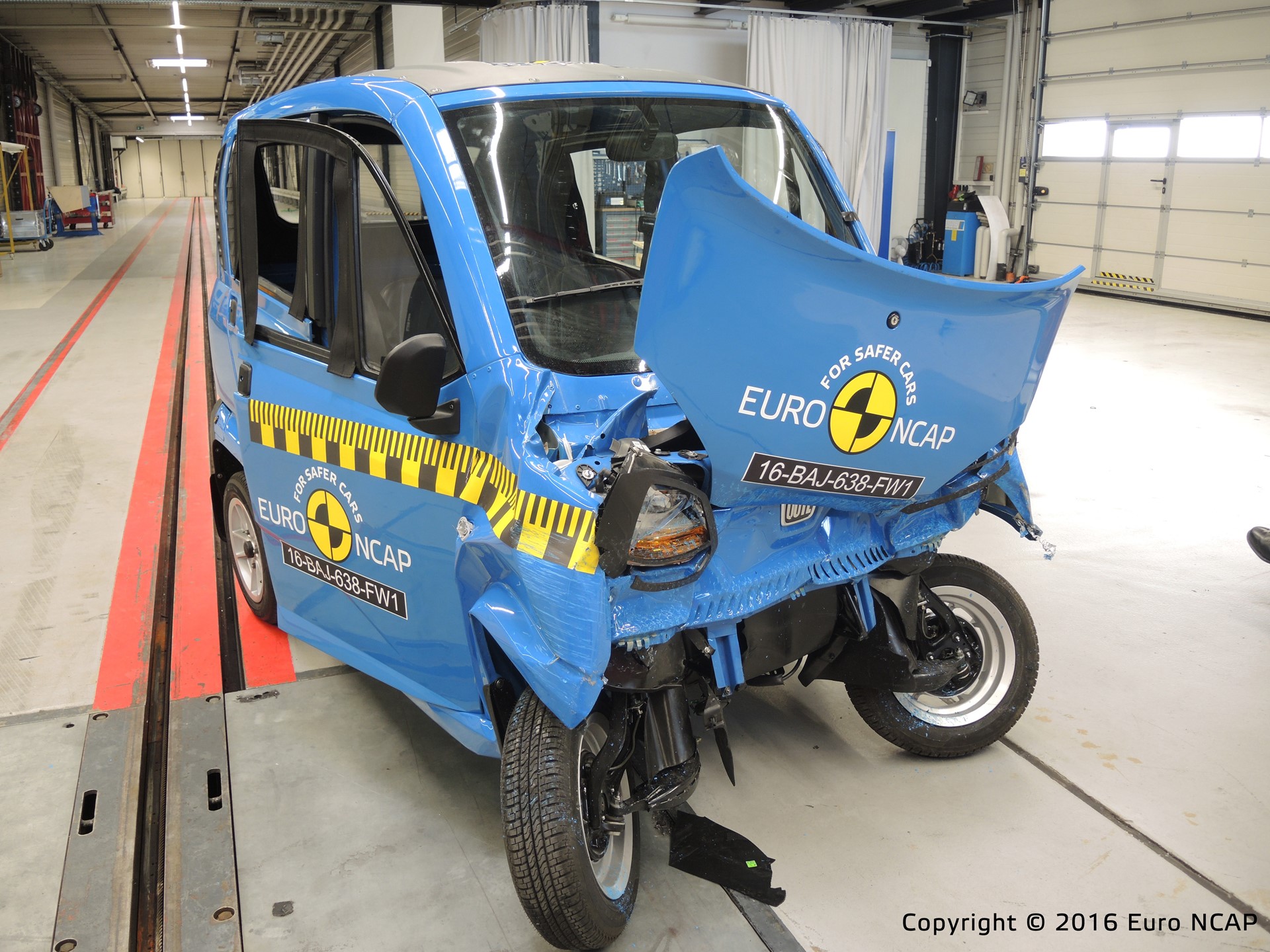 Bajaj Qute Frontal crash test 2016 - after crash