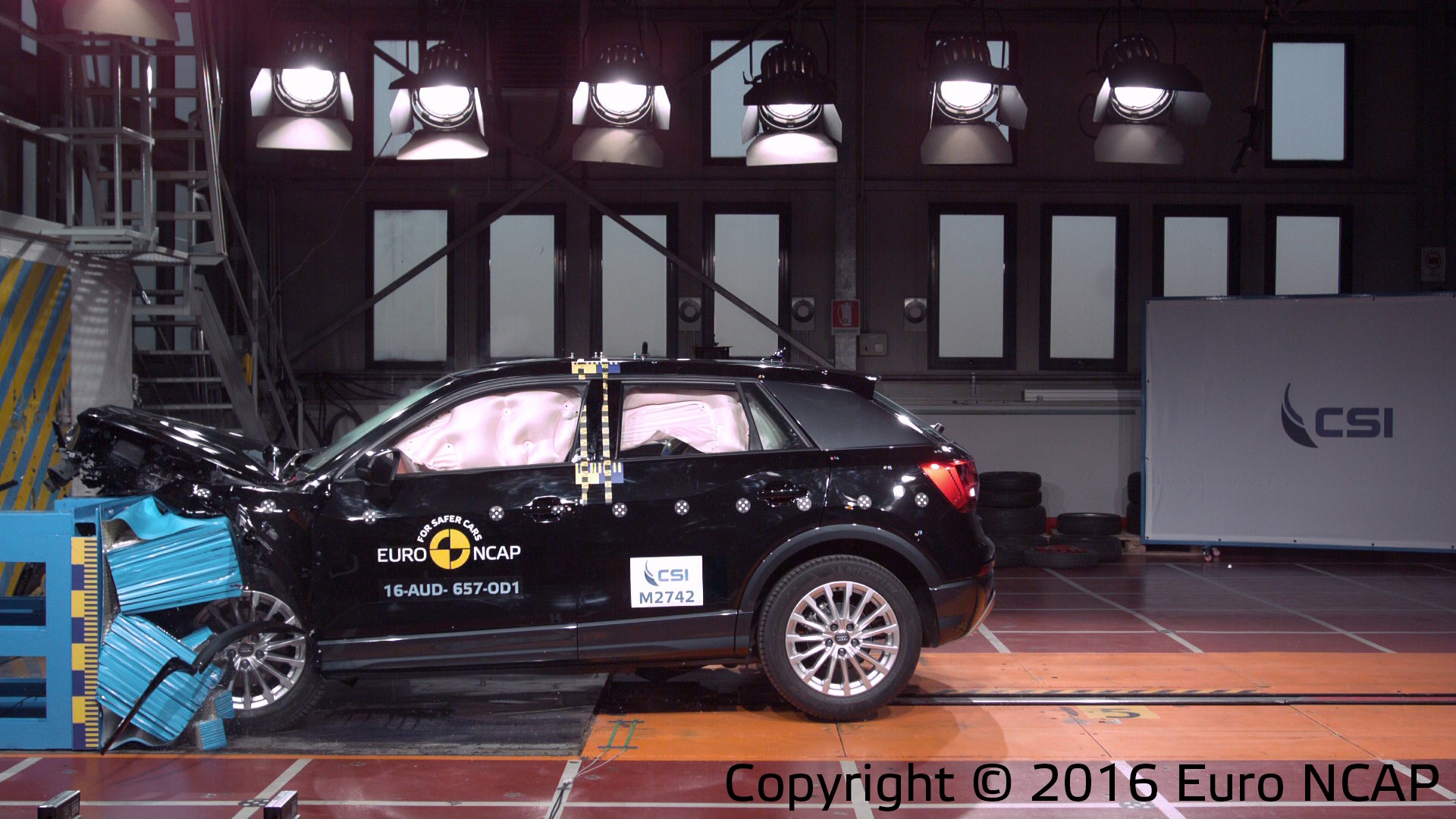 Audi Q2 - Frontal Offset Impact test 2016