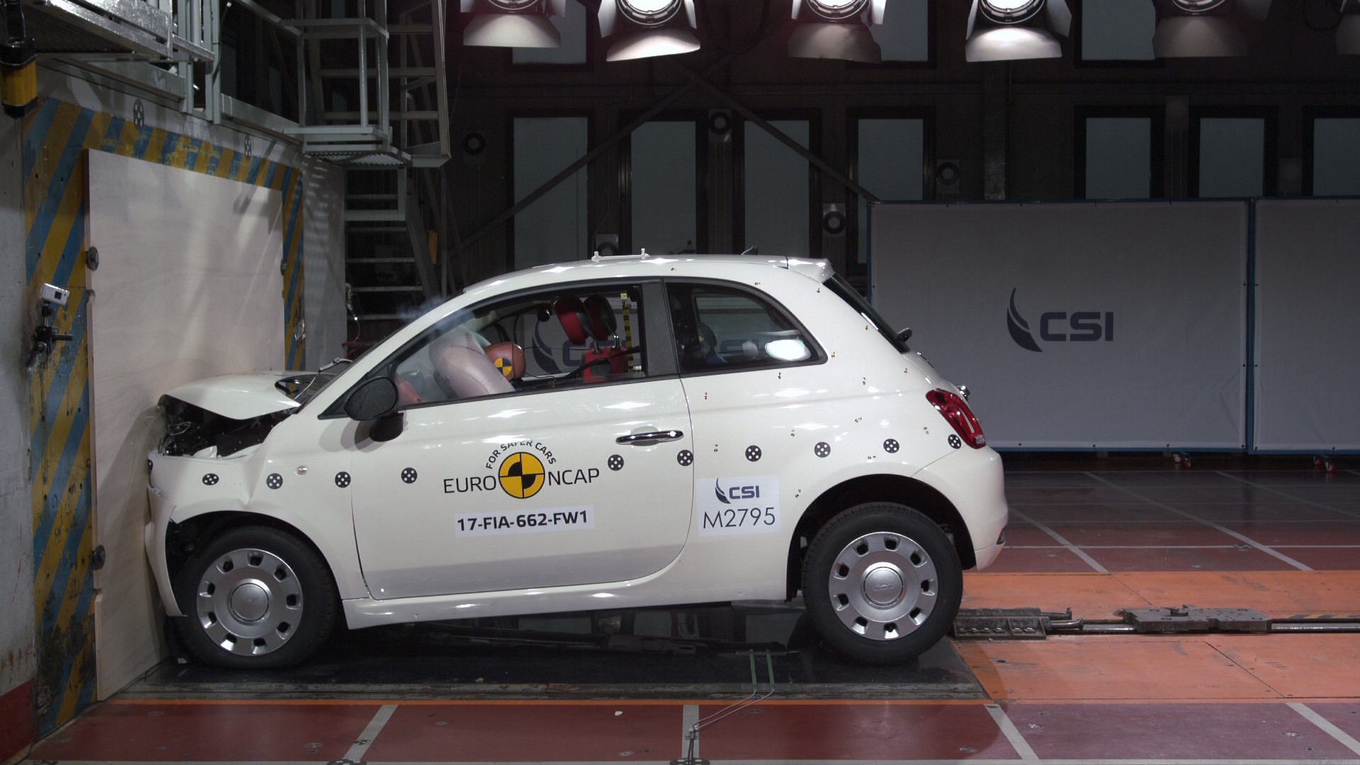 Fiat 500 - Frontal Full Width test 2017