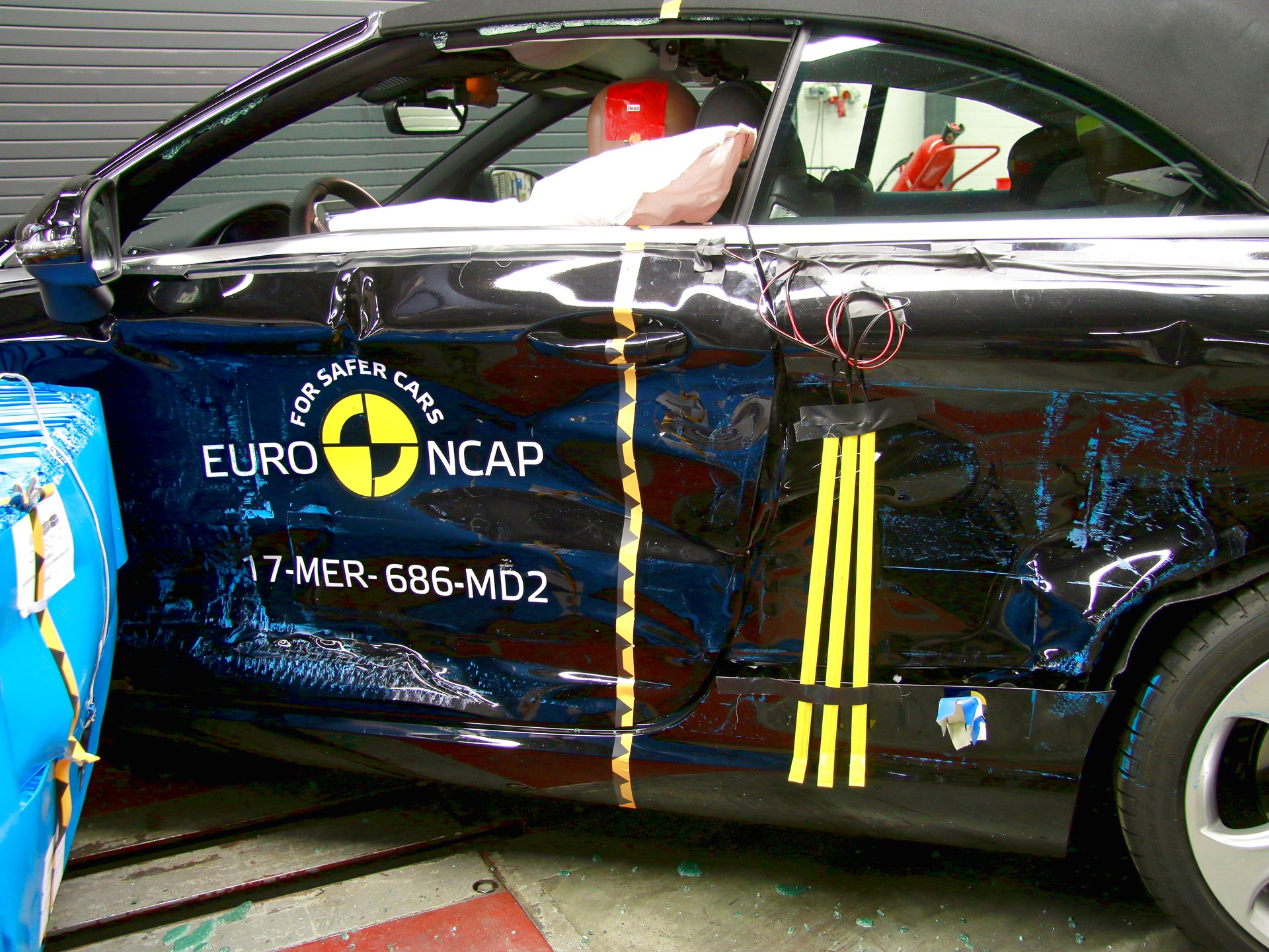 Mercedes-Benz C-Class Cabriolet  - Side crash test 2017-after crash