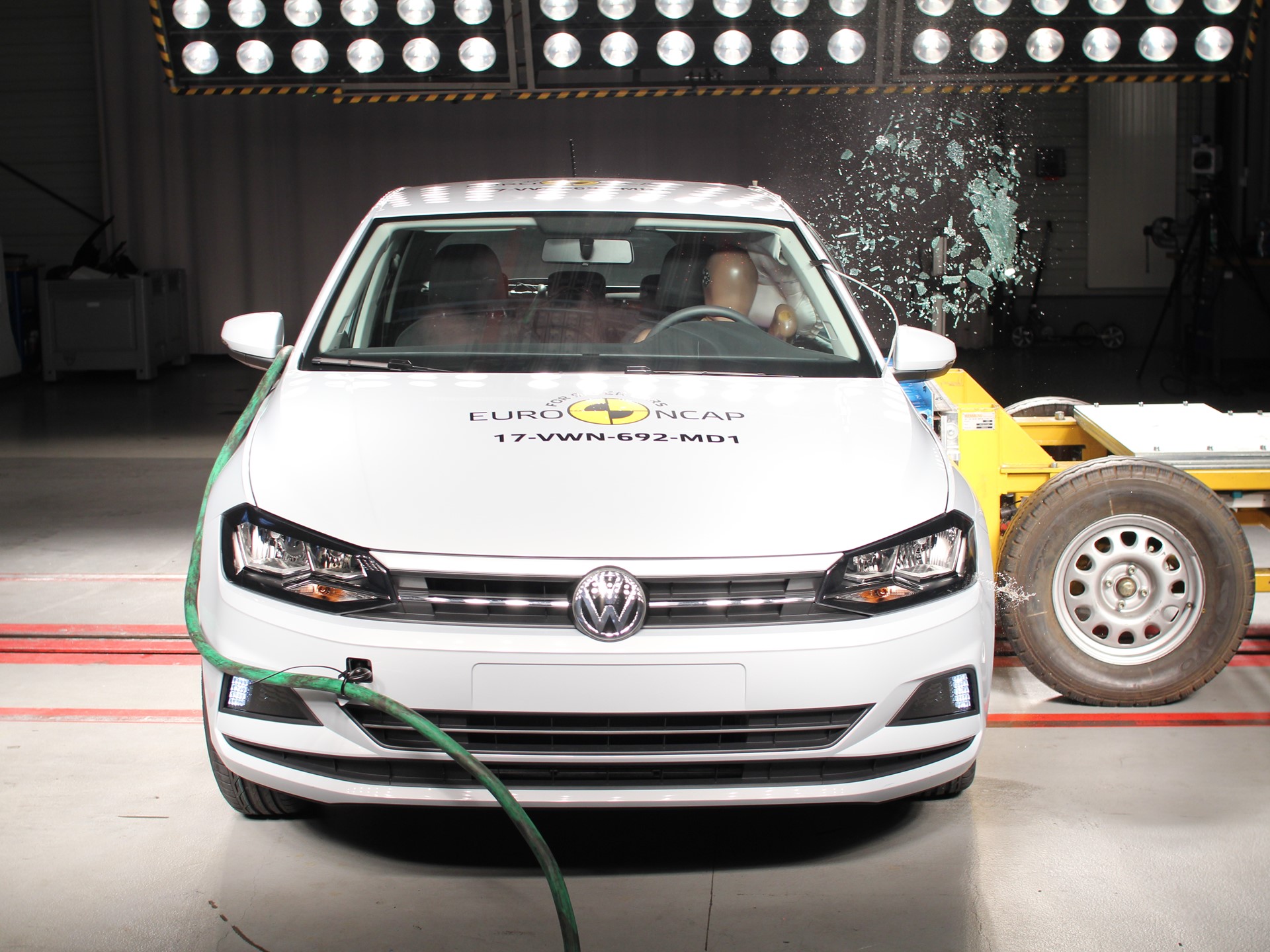 VW Polo - Side crash test 2017