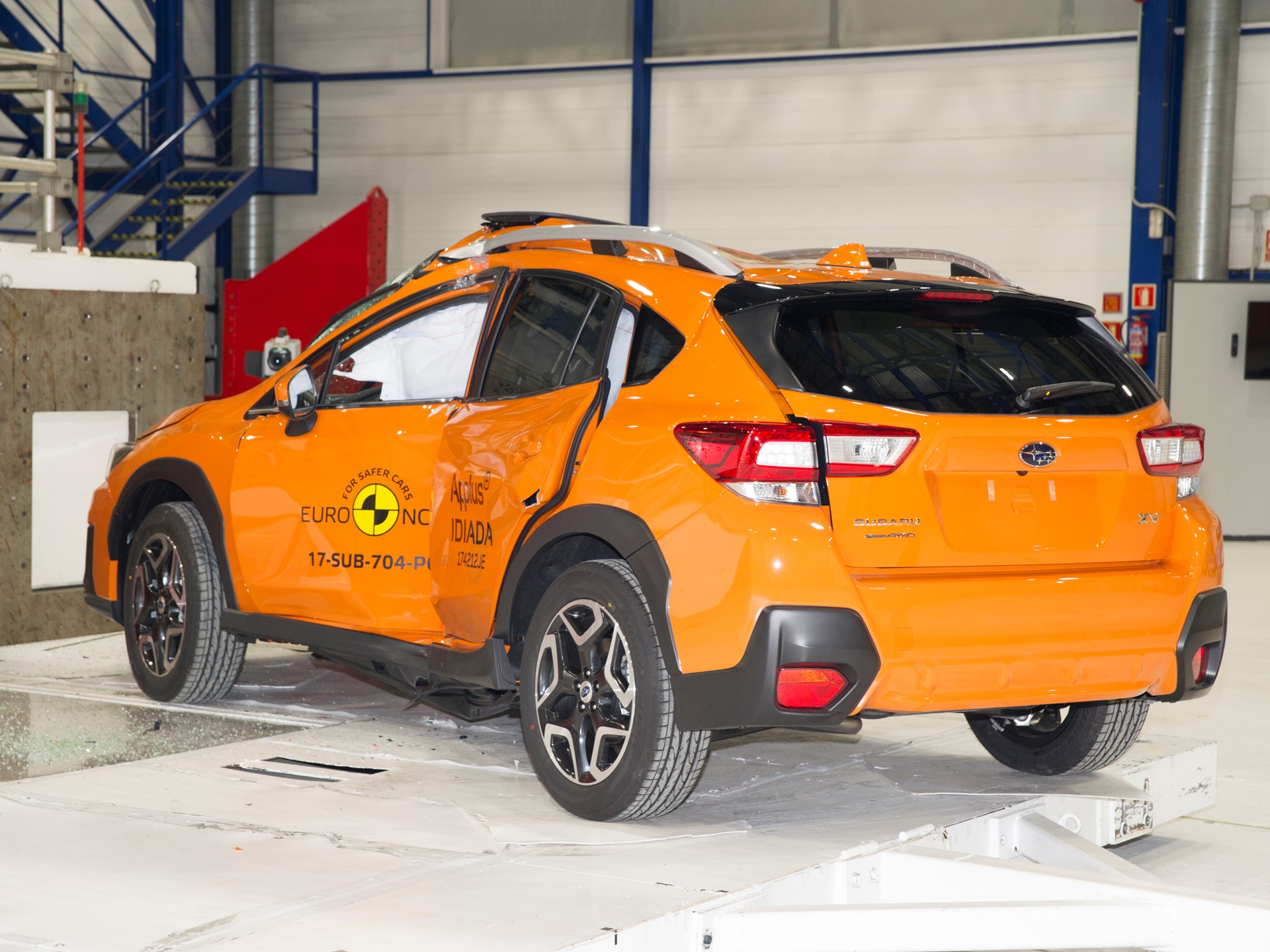 Subaru XV - Pole crash test 2017 - after crash