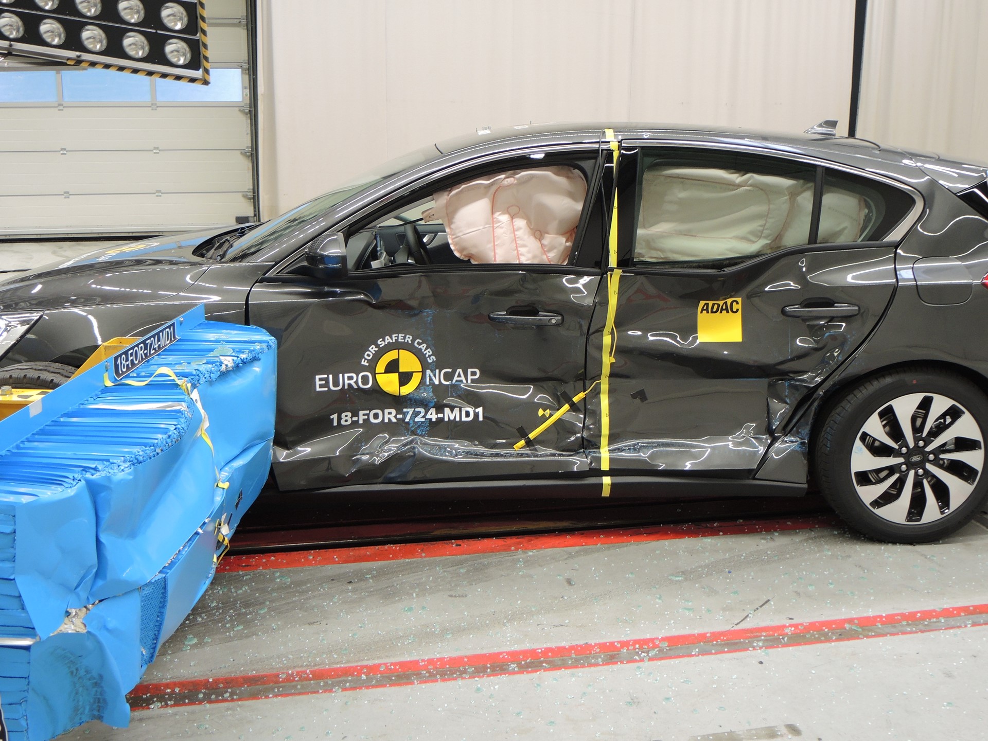 Ford Focus Side Crash Test 18 After Crash